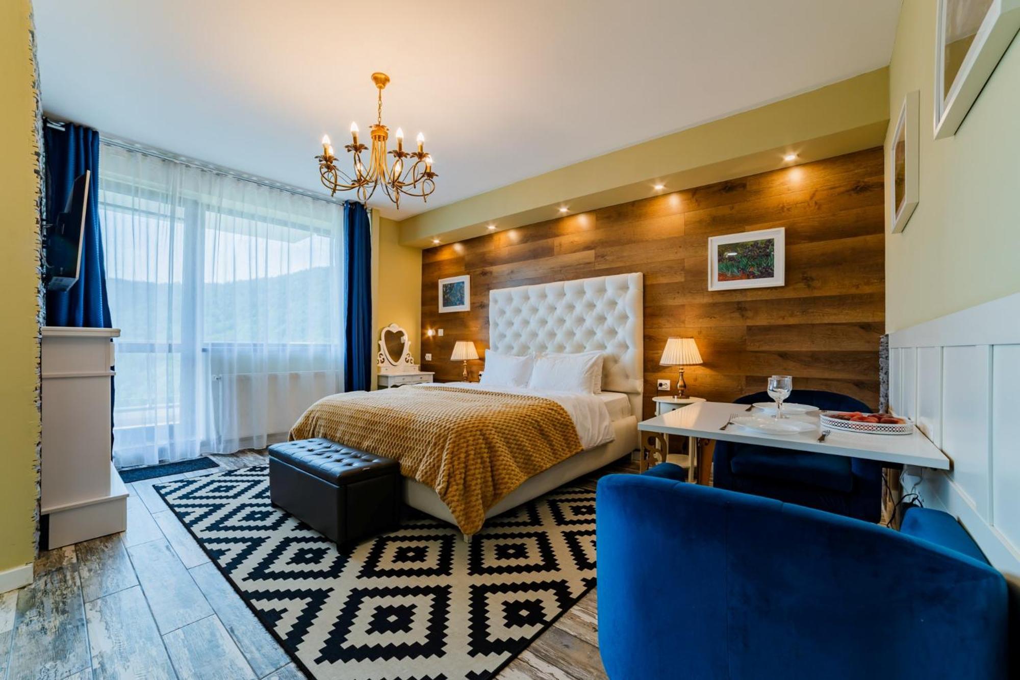 Romantic Jacuzzi Chic Apartment Sinaia Eksteriør bilde